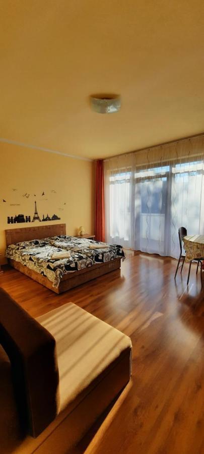 Bástya Apartmanház Sárvár Exterior foto