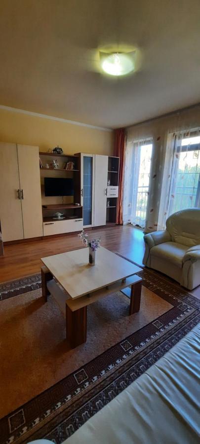 Bástya Apartmanház Sárvár Exterior foto