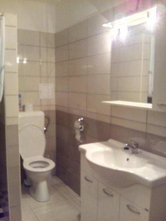 Bástya Apartmanház Sárvár Exterior foto